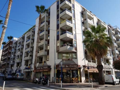 Centre Juan Les Pins Apartment Exterior photo